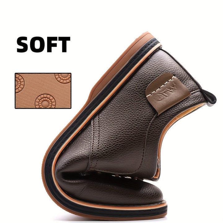 Men's Leather Lace-Up Derby Shoes in Classic Fit