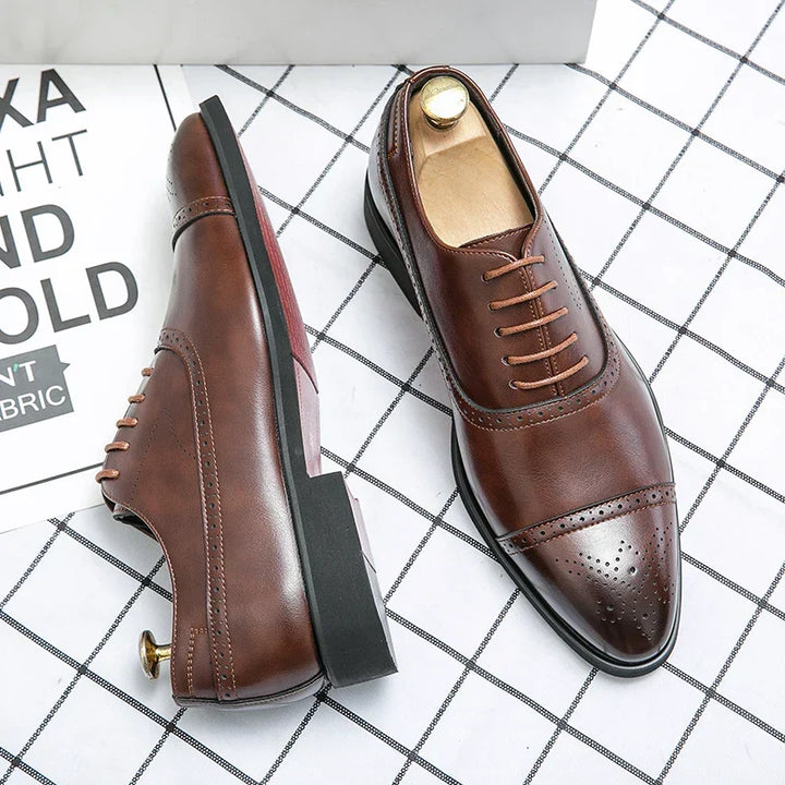 Men's Leather Oxford Shoes with Cap-Toe Broguing