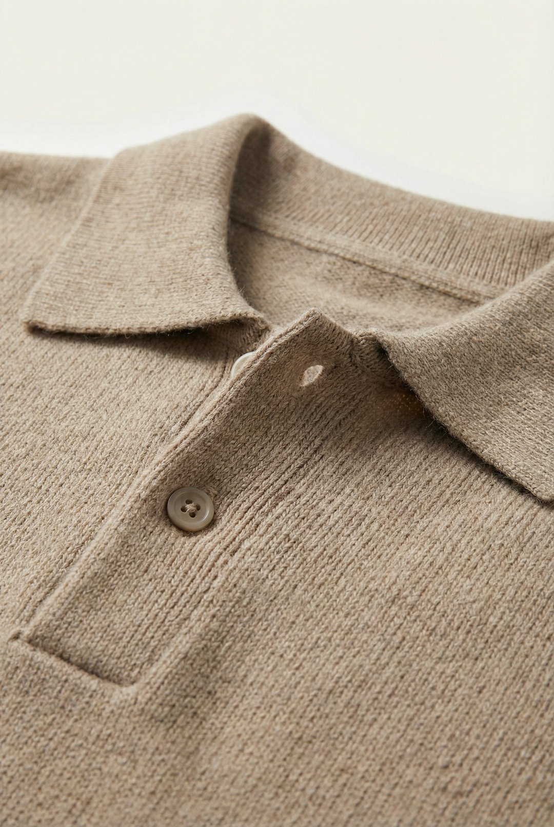 Men's Textured Knit Polo Jumper in a Relaxed Fit