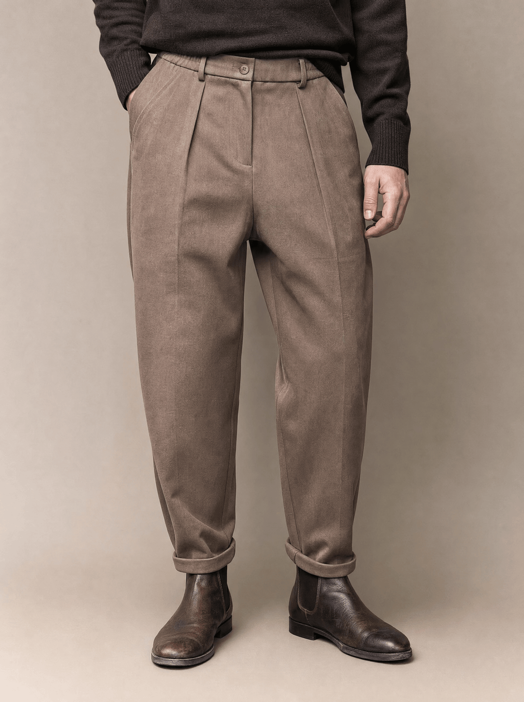 Men's Wool Blend Tapered Trousers with Pleated Front