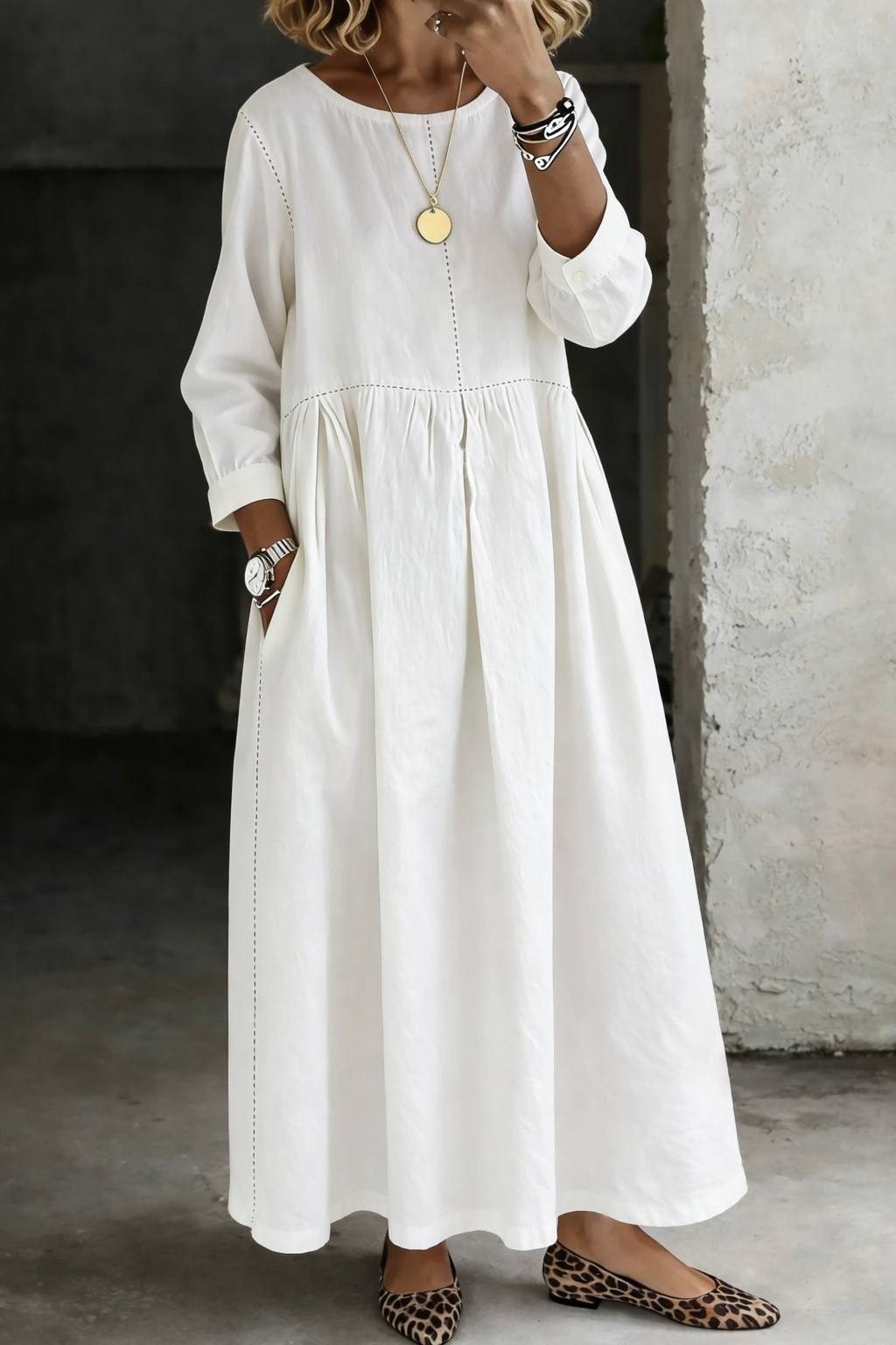 Women's Denim Maxi Dress with Long Sleeves and Side Pockets